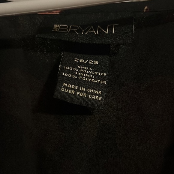 Do not fit.  Long black with pink flower dress. - Picture 2 of 3